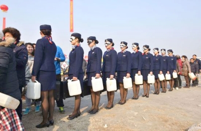 空姐占比全国人口_云南少数民族人口占比(2)