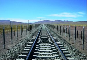 青藏铁路将开行动车，带动西藏